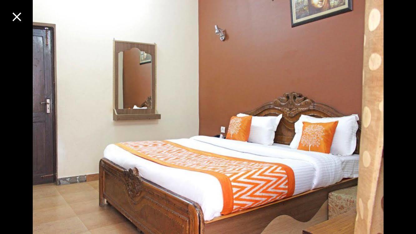 Fabhotel Rr Retreat Dehradun Bagian luar foto