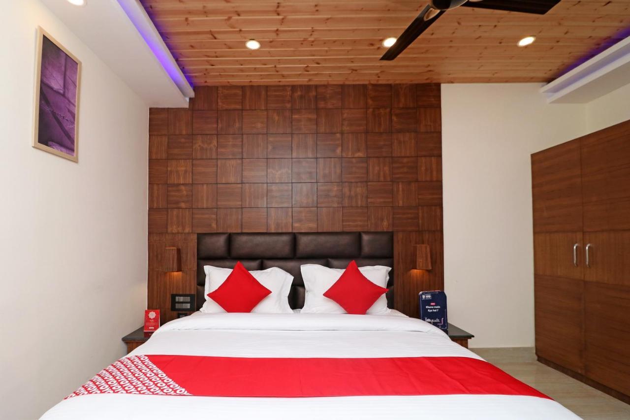 Fabhotel Rr Retreat Dehradun Bagian luar foto